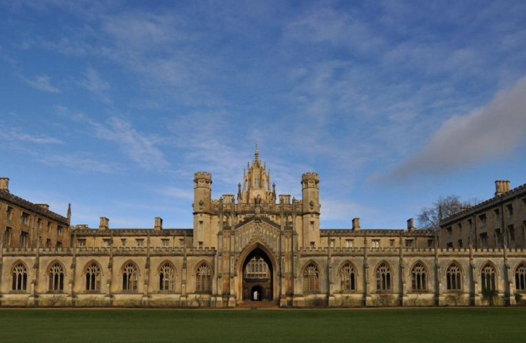 Exploring Excellence: The Best Law Schools in the UK.